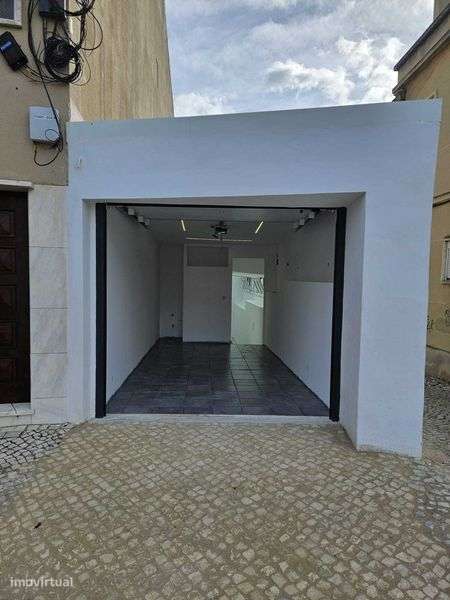Vende-se Fantástica Moradia na Póvoa de Santa Iria! - Grande imagem: 5/12