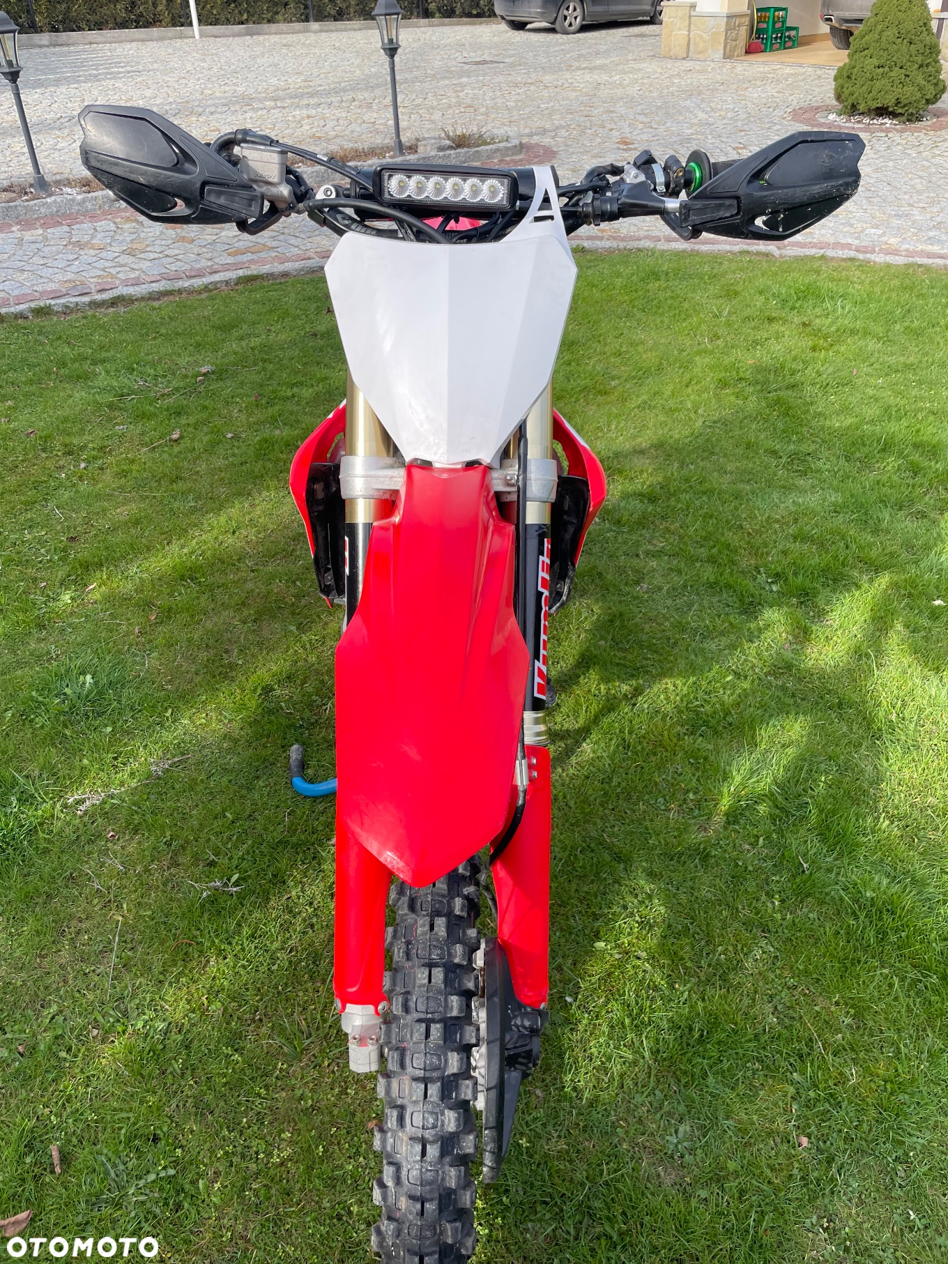 Honda CRF - 12