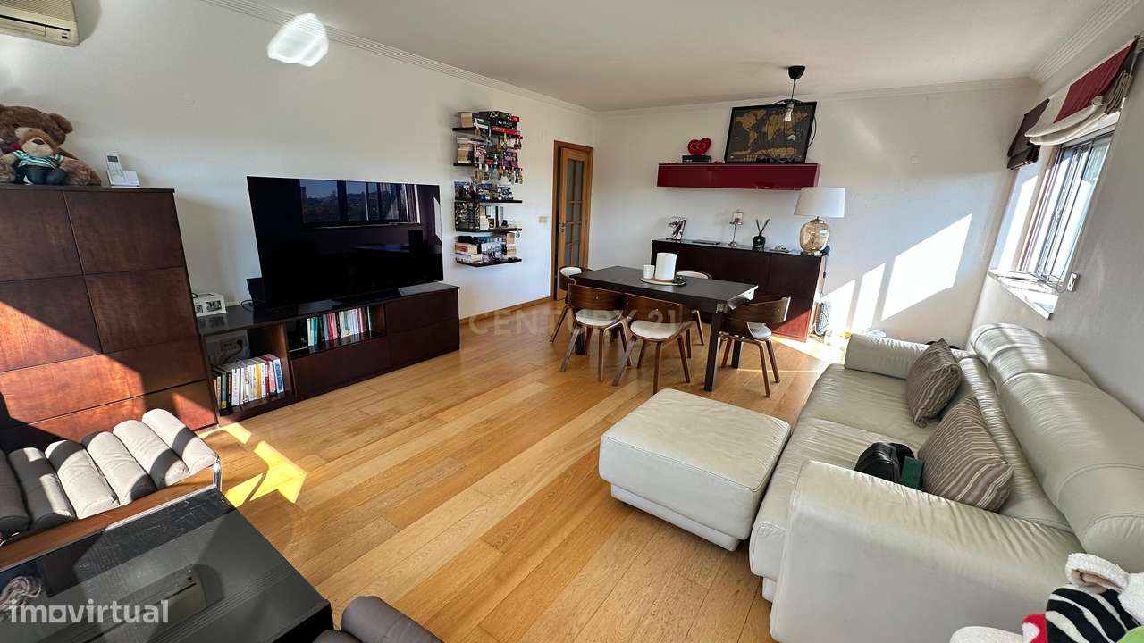 Apartamento T2 no Condomínio Telheiras Residence, para Arrendar - Grande imagem: 3/19