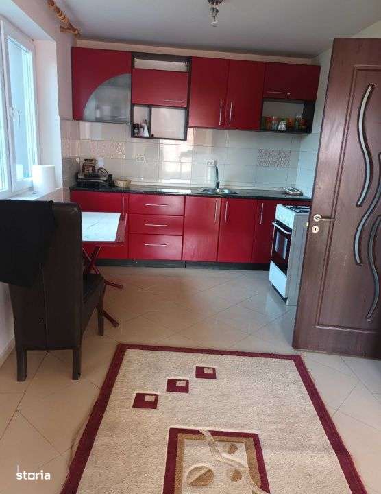 Vila 230 mp , teren 2300 mp , zona Nord-8