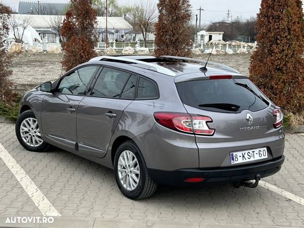 Renault Megane ENERGY dCi 110 Start & Stop Bose Edition - 3