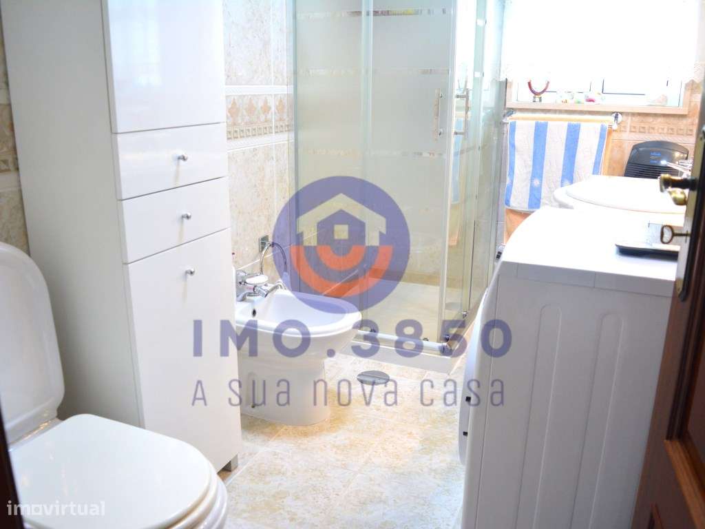 Moradia T3 no centro de Albergaria a Velha-13