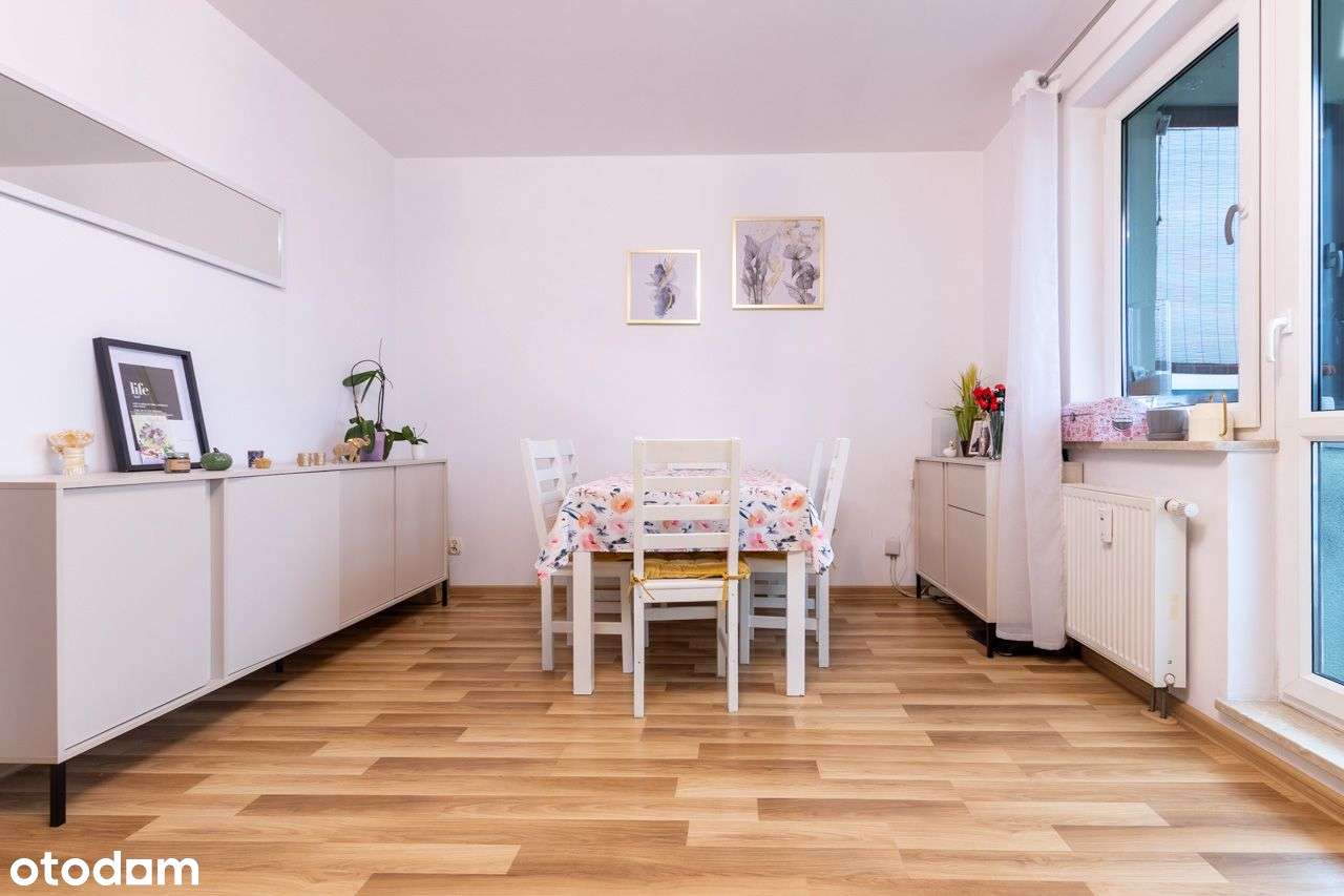 Trzy oddzielnie pokoje ! Osobna kuchnia ! Parking - Pełny obrazek: 5/14