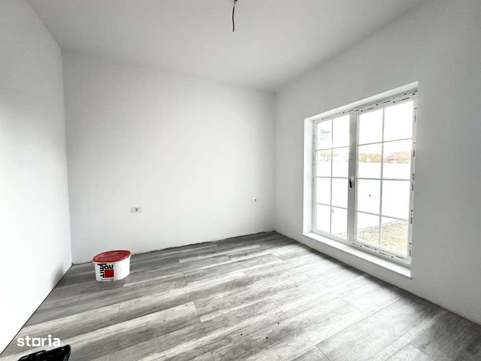 Duplex 3 camere, 90 mp utili, 340 mp teren, locatie ideala - Sanandrei - Imagine principală: 4/11