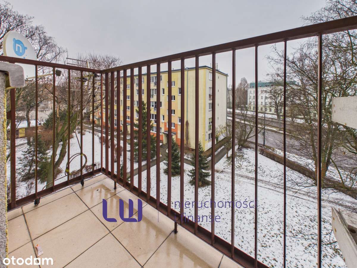 W pełni umeblowane, parking zamknięty, balkon-5