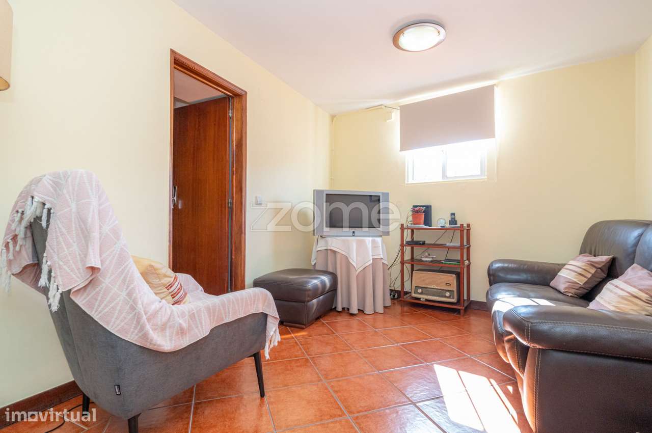 Moradia T3+1 em São Frutuoso, Coimbra, com Terraço e Garagem - Grande imagem: 4/46