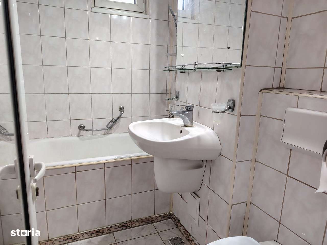 Apartament 3 camere Piata Centrala-6