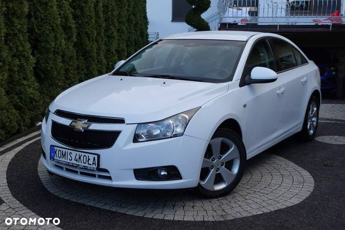 Chevrolet Cruze - 1