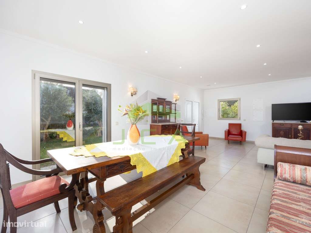 Moradia com terreno e piscina a 3km da Batalha-23