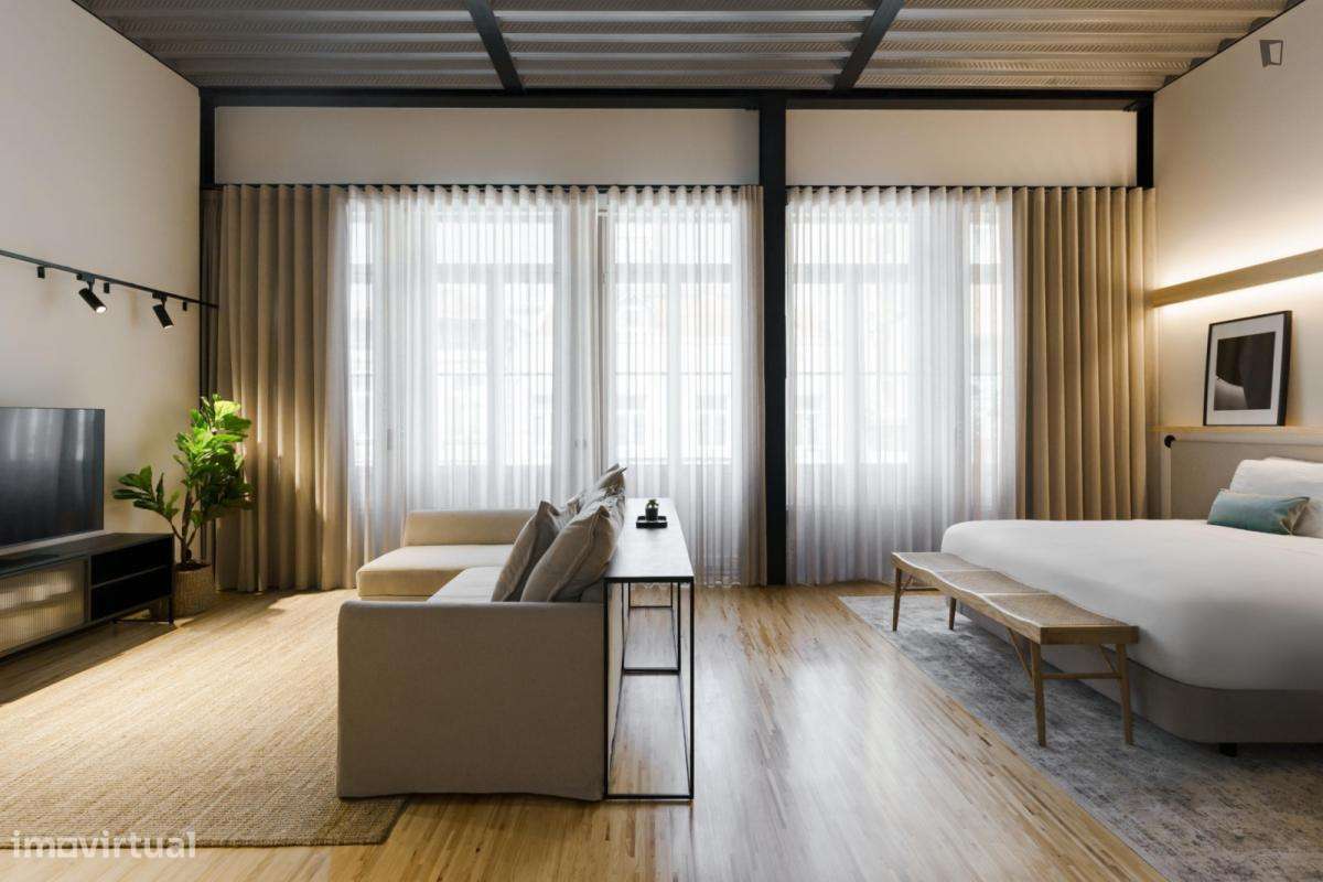 Estúdio - localizado em Matosinhos Porto - Grande imagem: 4/10