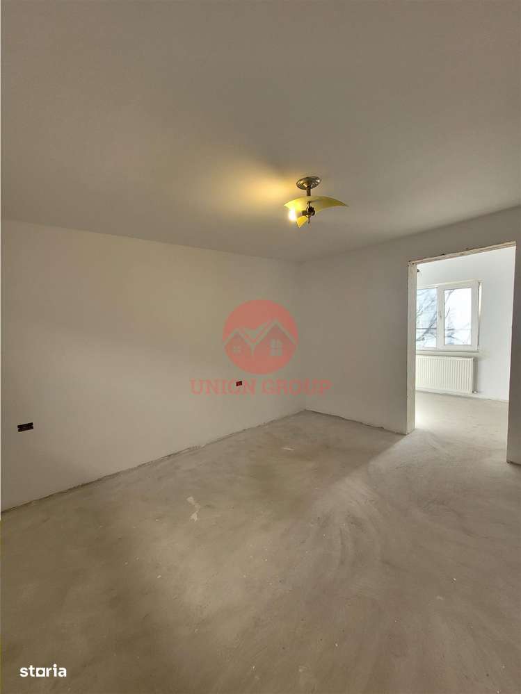 Oferta Unica - Casa La Alb si Teren de 300 mp, proprietate - Navodari - Imagine principală: 4/13