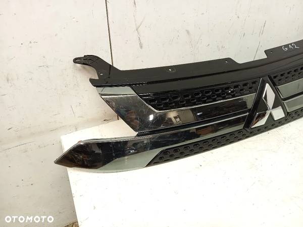 Mitsubishi Outlander III 3 Lift atrapa grill - 3