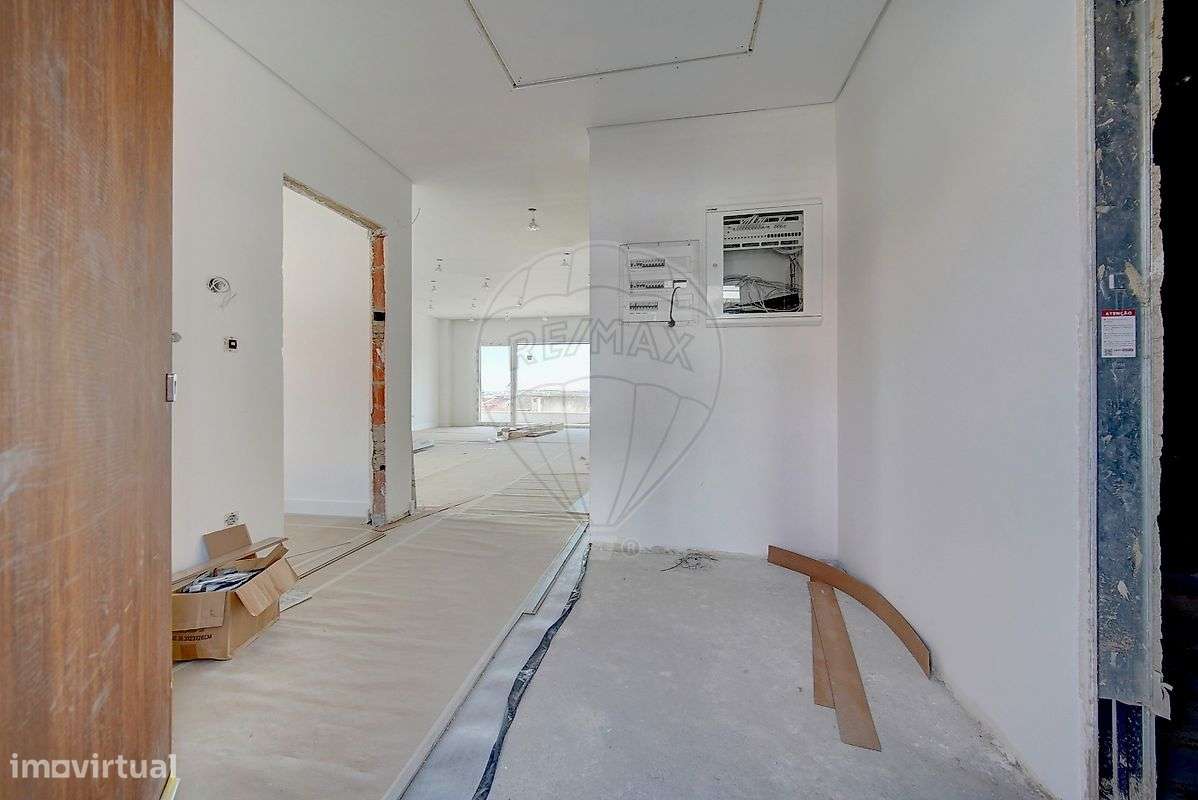 Moradia T5 para venda-8