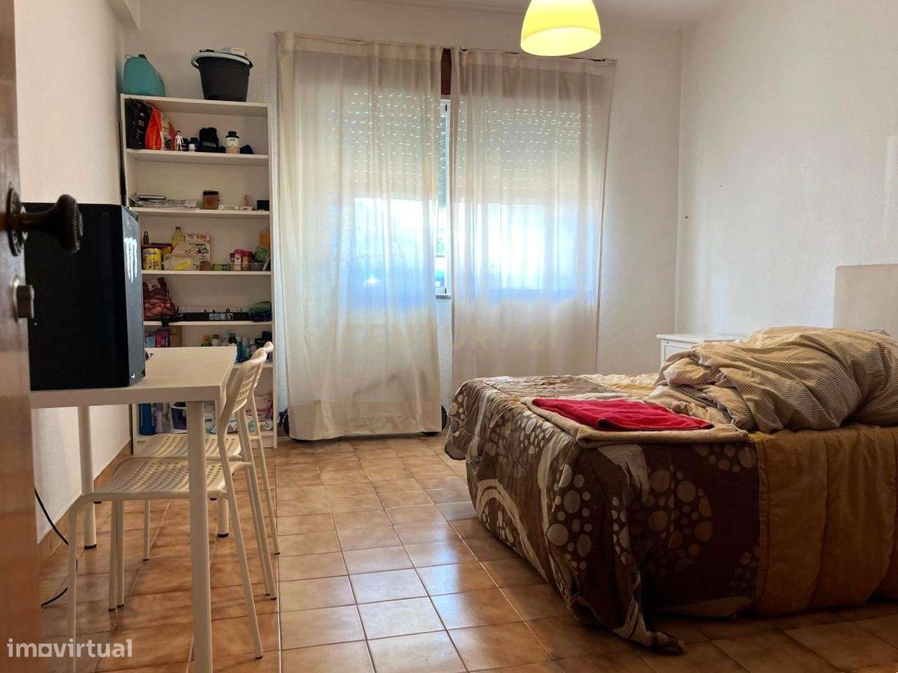 Apartamento T3 em Faro, muito central, próximo da Universidade.-3