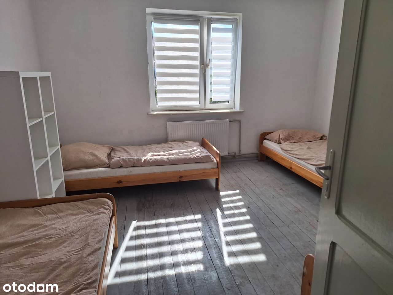 PROWIZJA 0 Piętro domu 3 pokoje 80m2 plus strych 80m2 plus garaż kanał-1