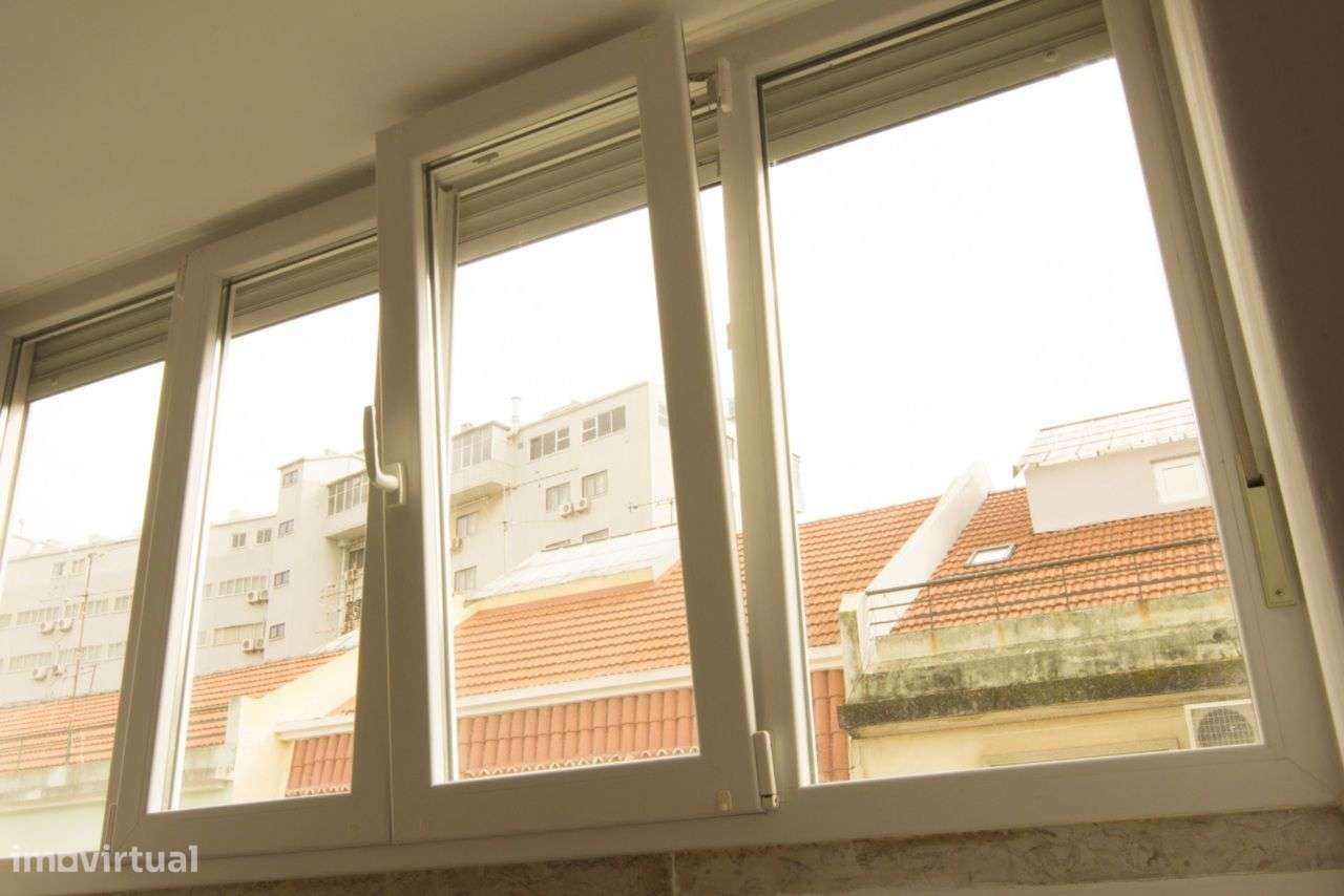 T2+1 convertido em T2, Renovado, Bairro São Miguel - Grande imagem: 5/32