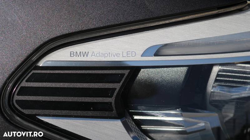 BMW Seria 5 520d xDrive AT - 28