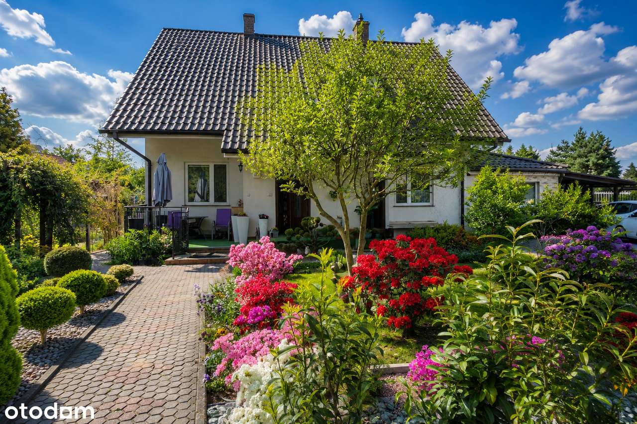 Dom dla dwóch pokoleń | 212 m² | 2 wejścia | 1391 m² działki