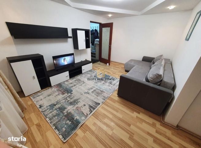 Apartament 3 camere zona Spitalul Judetean