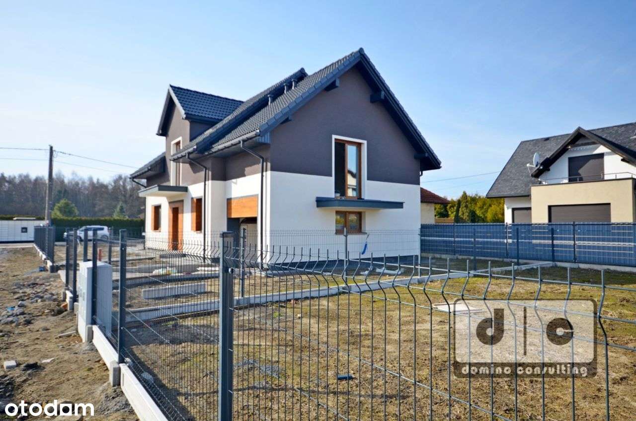 Nowy dom przy lesie. Pniowiec. Tarnowskie Góry.-19