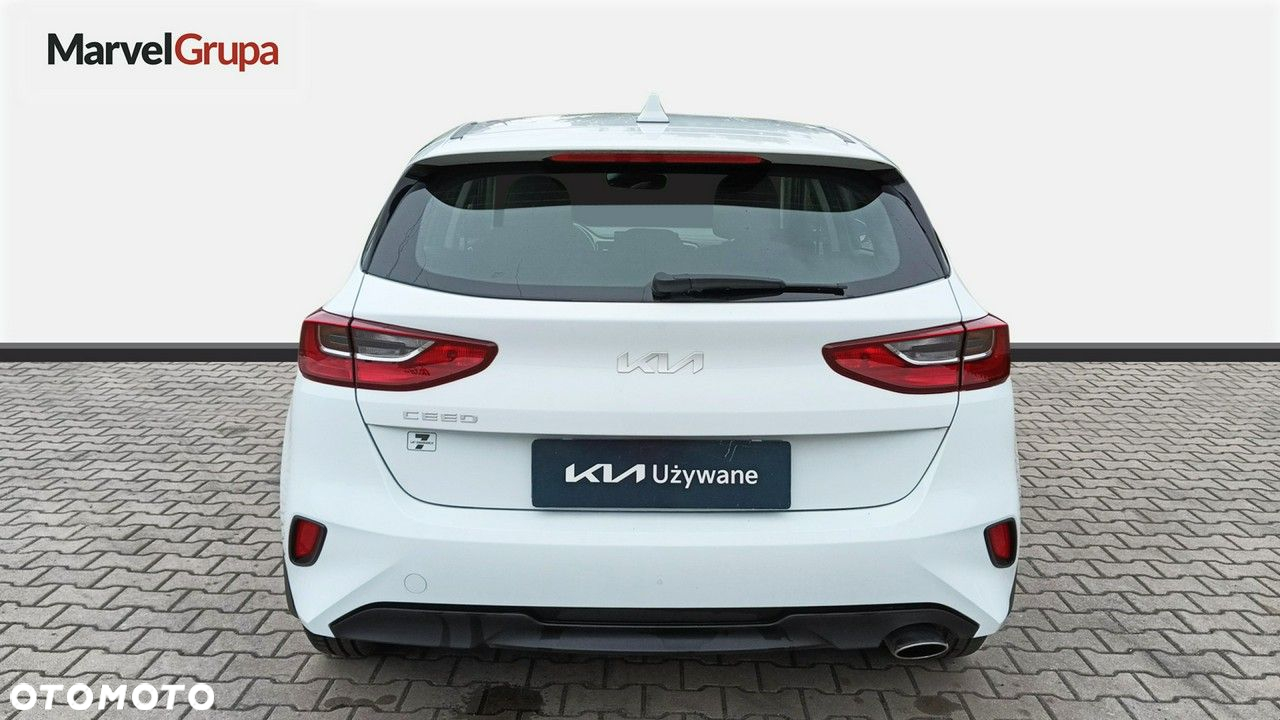 Kia Ceed - 6