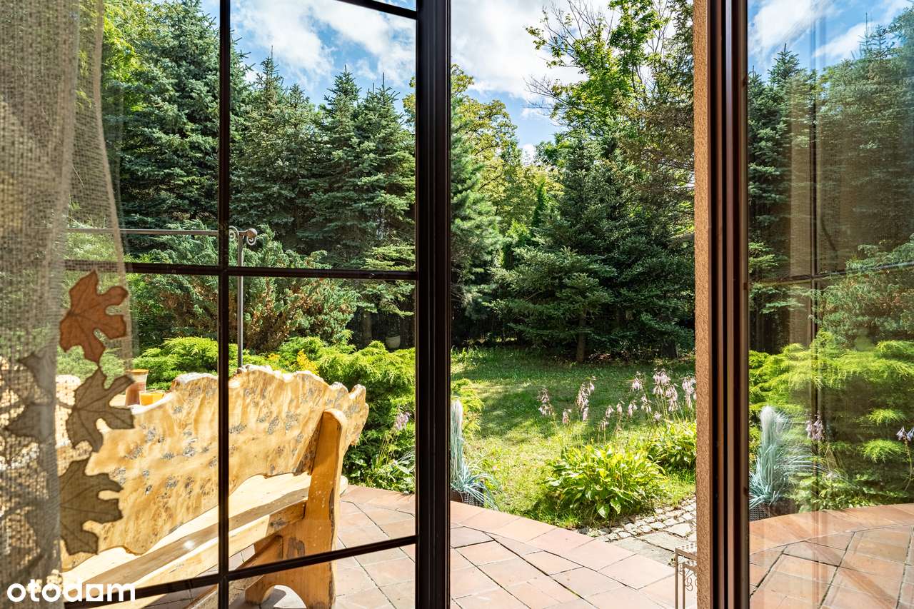 DOM Z pod Gdańskiem. PONADCZASOWA ELEGANCJA, PRZESTRZEŃ I SPOKÓJ-14