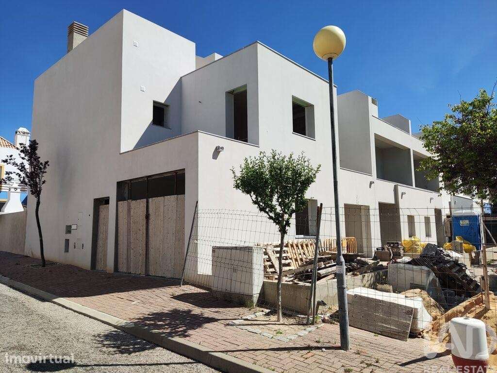 Casa / Villa T4 em Tavira (Santa Maria e Santiago) de 184,00 m2 - Grande imagem: 3/15