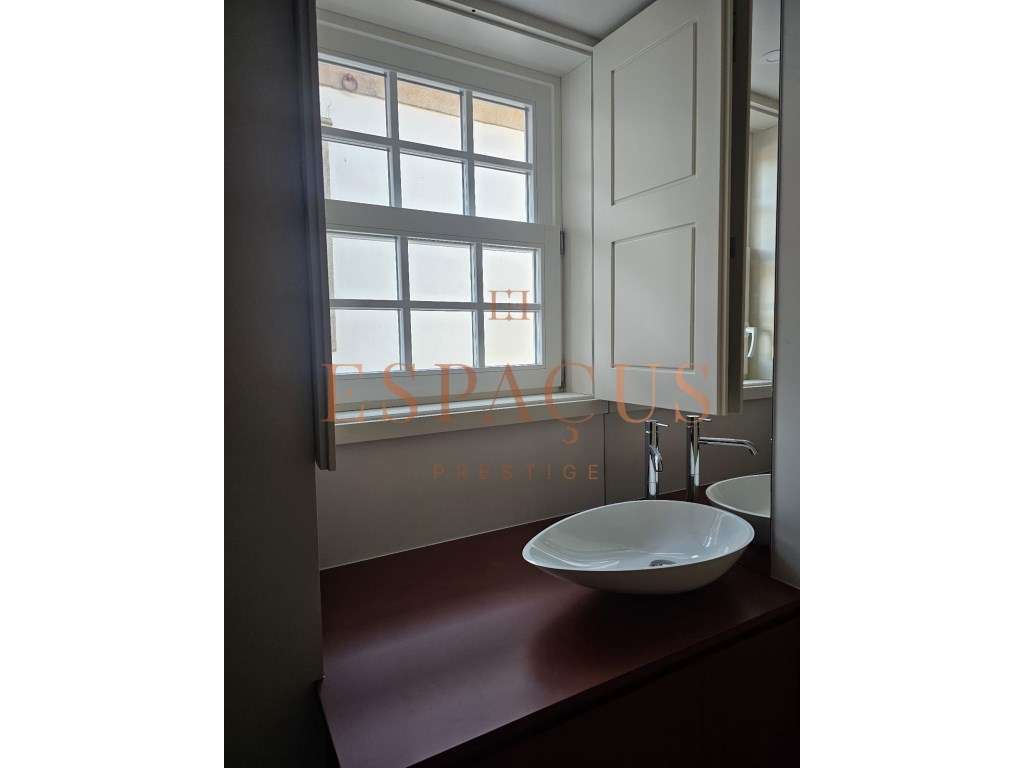 Apartamento T1+1 no coração da cidade-10