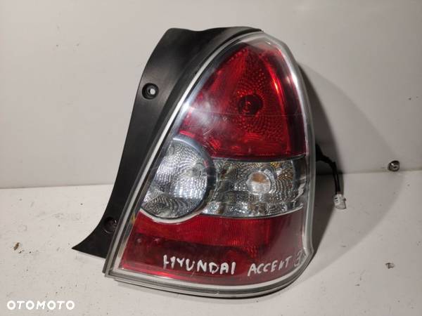 Lampa Prawa Hyundai Accent OryginaŁ OKAZJA WYSYŁKA - 1