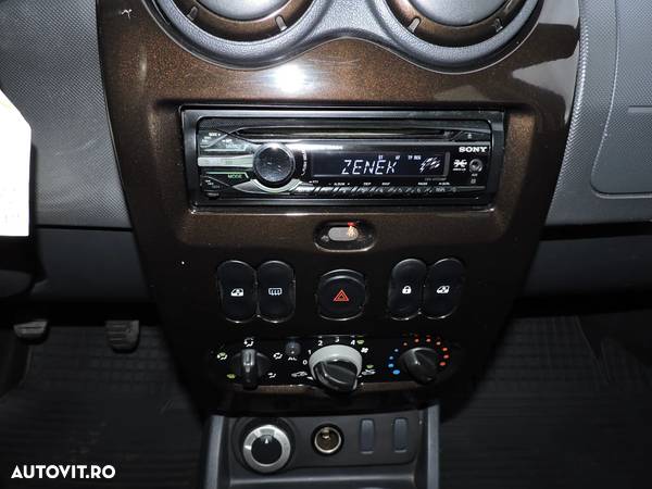 Dacia Duster 1.5 dCi 4x4 Laureate - 19