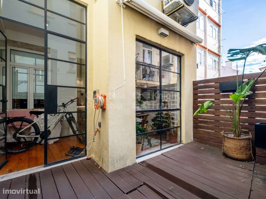 Apartamento T2 situado na Lapa, com terraço e piscina. - Grande imagem: 5/24