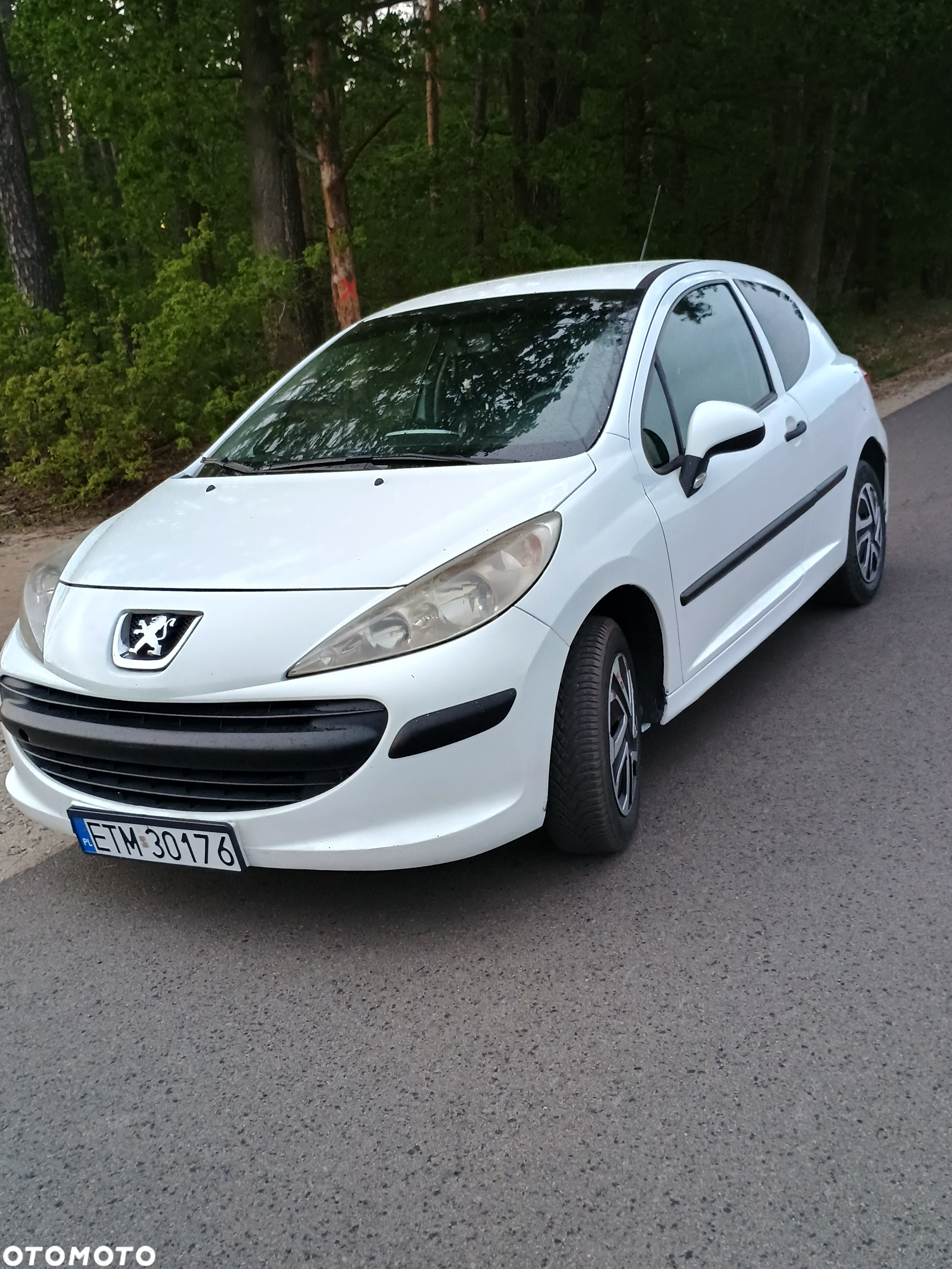 Peugeot 207 1.4 HDi Presence - 5