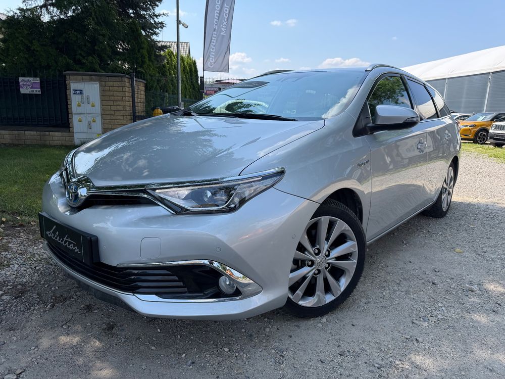 Toyota Auris II (2012-) Hybrid 135 Prestige 2017