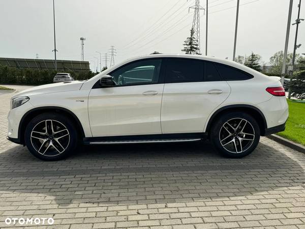 Mercedes-Benz GLE AMG Coupe 43 4-Matic - 3