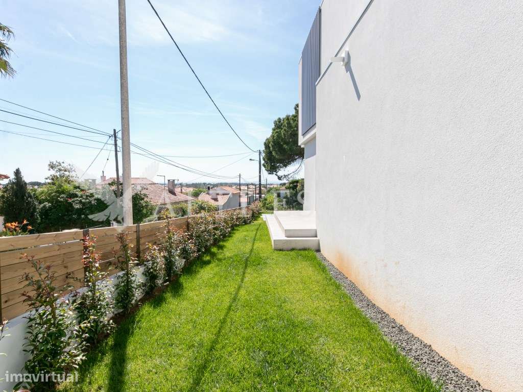 Moradia moderna T3+1 recém-construída em Murches-50