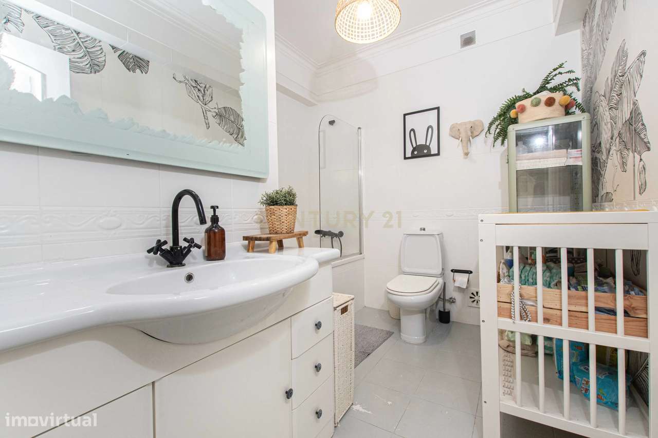 Apartamento T3 à Venda na Póvoa de Santa Iria –  (Quinta da Piedade 2ª-11