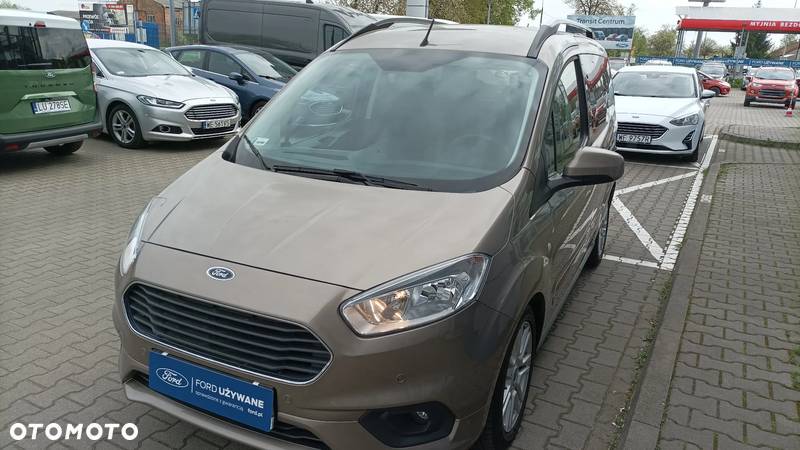 Ford Tourneo Courier - 3