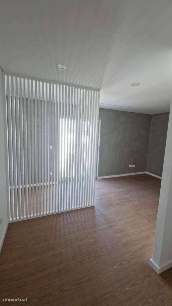 Apartamento T0 Novo no  centro Estarreja-4