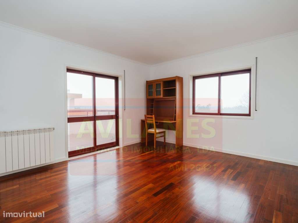 APARTAMENTO T3 RECUADO - LOBÃO-34