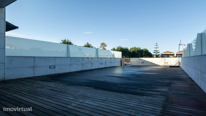 Moradia T3, com 2 suítes e 2 terraços, em condomínio fechado na Praia-27