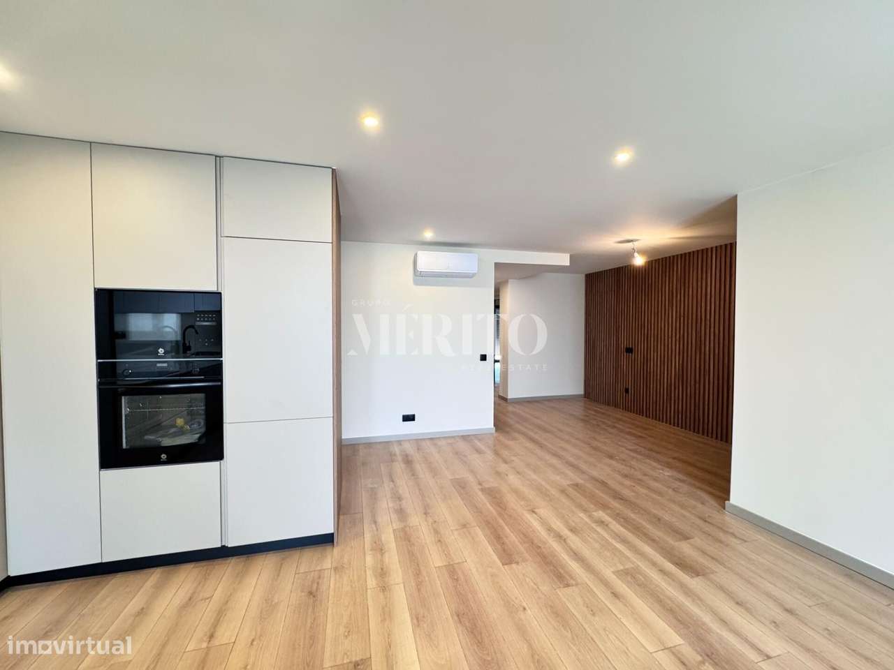 Apartamento T4 em pleno centro da cidade de Braga. - Grande imagem: 3/14