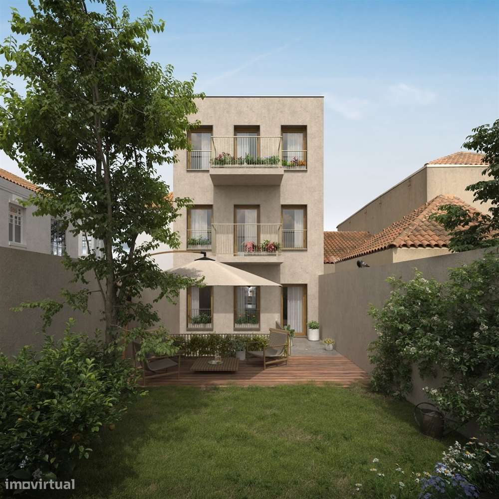 Prédio com projeto aprovado para 4 lofts - Grande imagem: 2/13