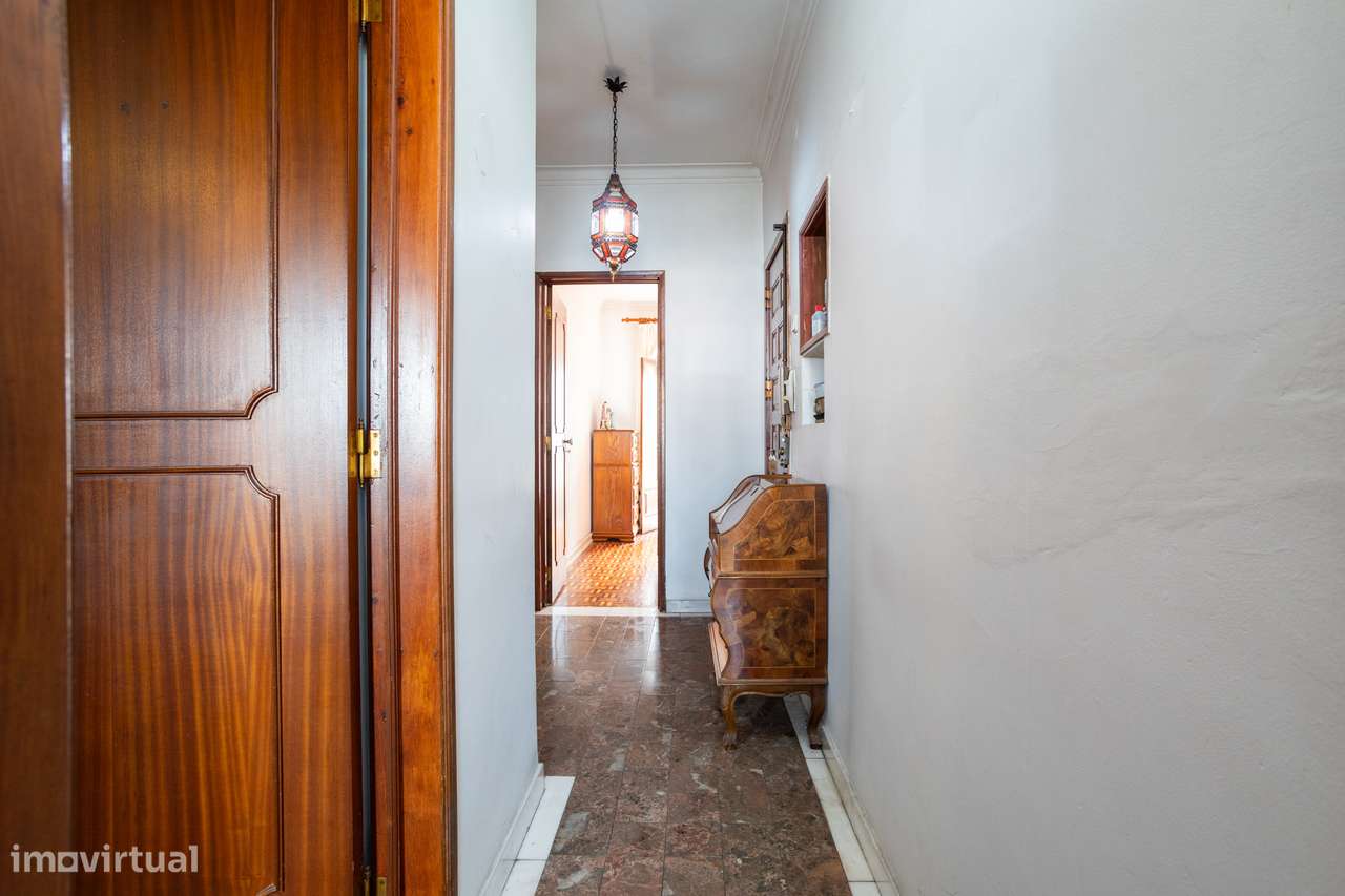 Apartamento T2 Venteira Amadora-13