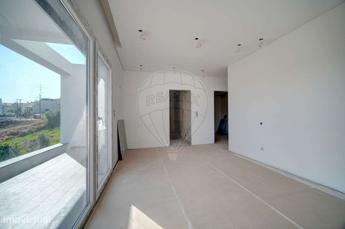 Moradia T5 para venda-29