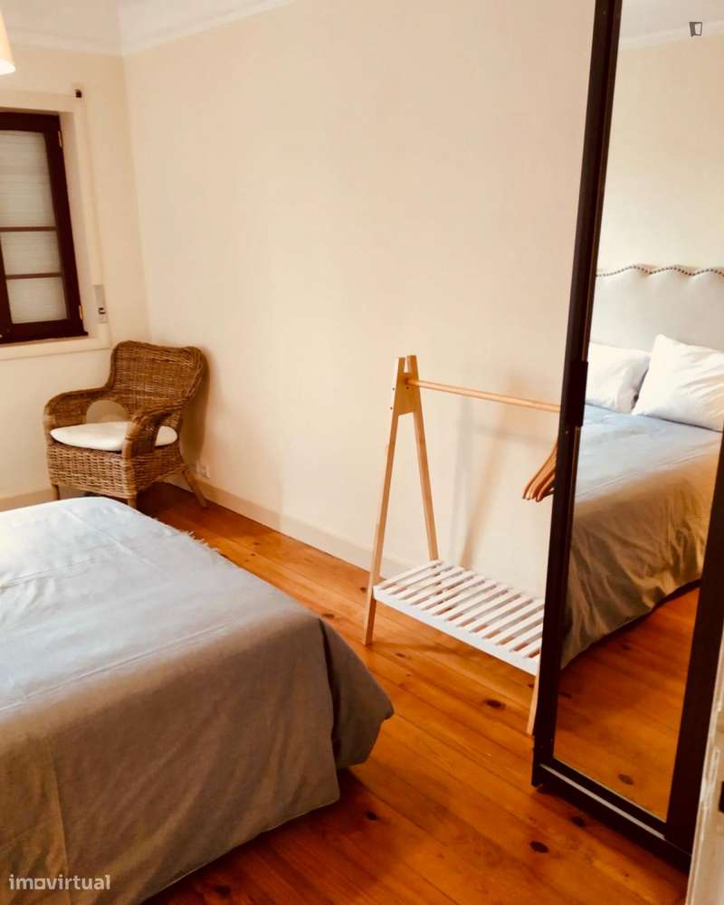 Quarto - localizado em Cedofeita Porto - Grande imagem: 4/12