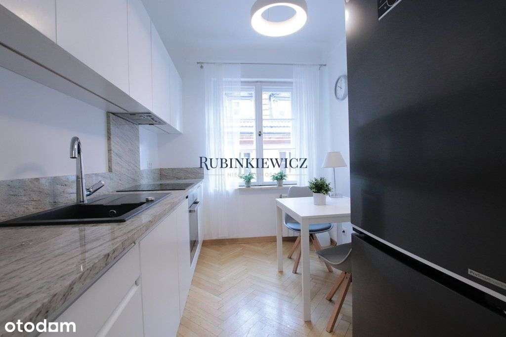 Senatorska 5 - Bezpośrednio - Kamienica-1