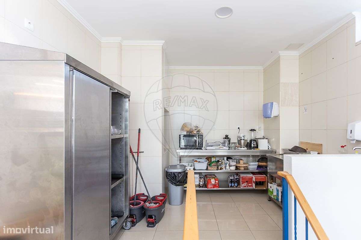 Outros - Comercial T3 para venda-28