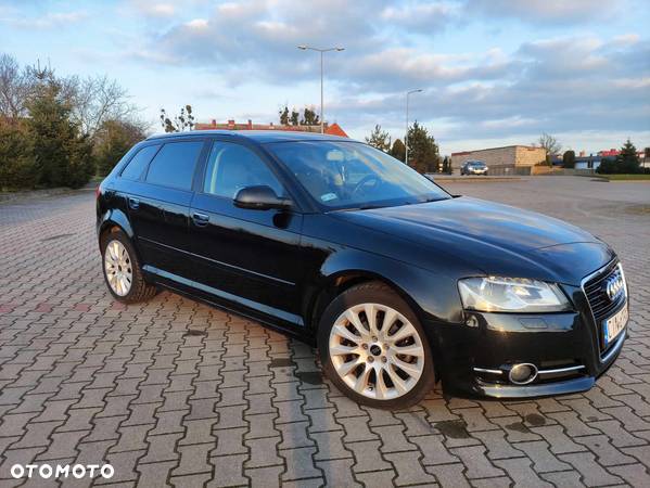 Audi A3 1.6 TDI DPF Attraction - 5