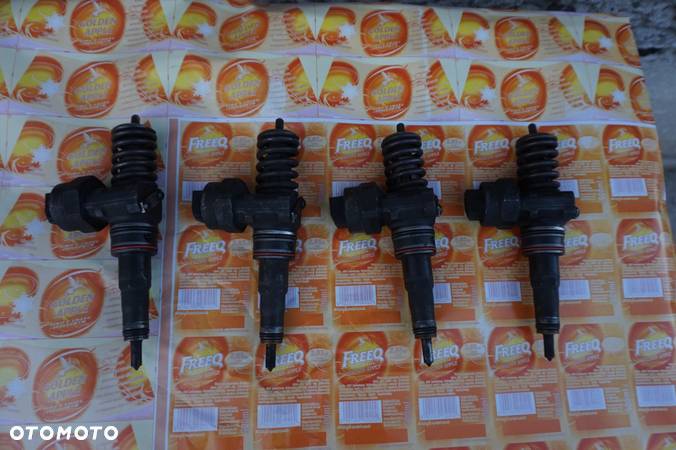 WTRYSK 1.9 TDI VW PASSAT B5 GOLF 4 BORA AUDI A4 B5 - 1