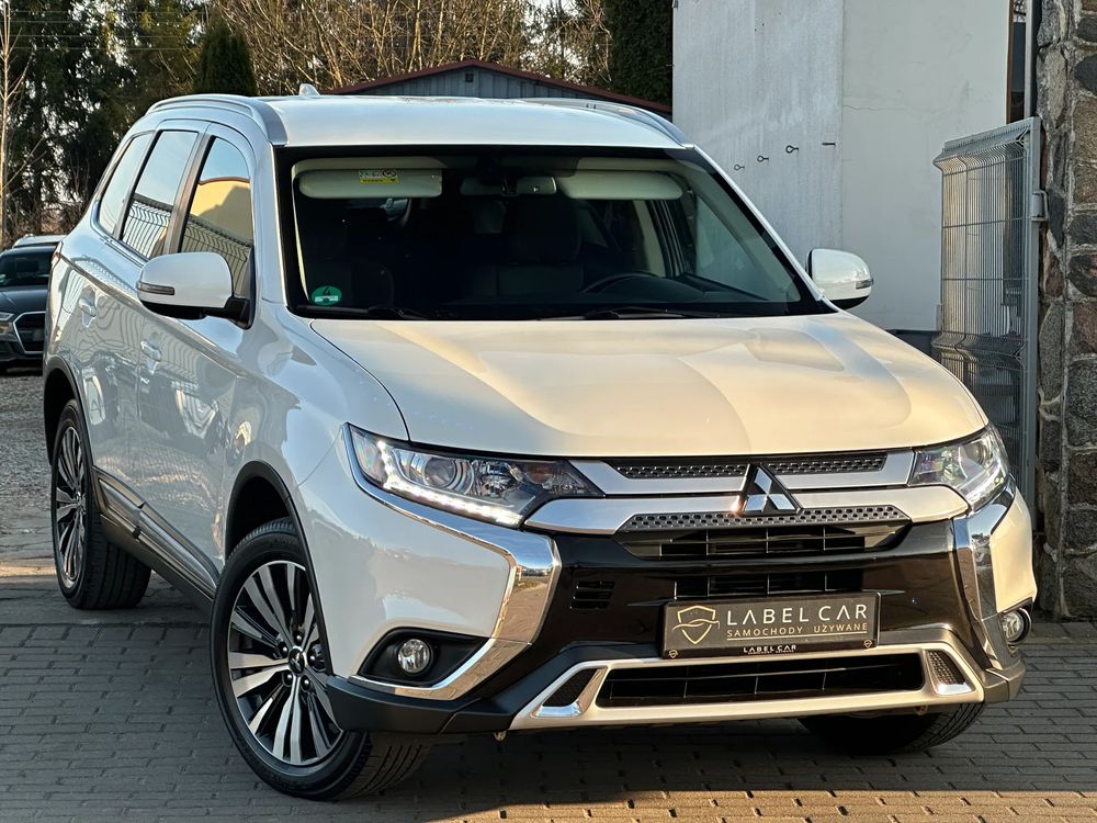 Mitsubishi Outlander III 2.0 2WD CVT Diamant Edition+ 2019
